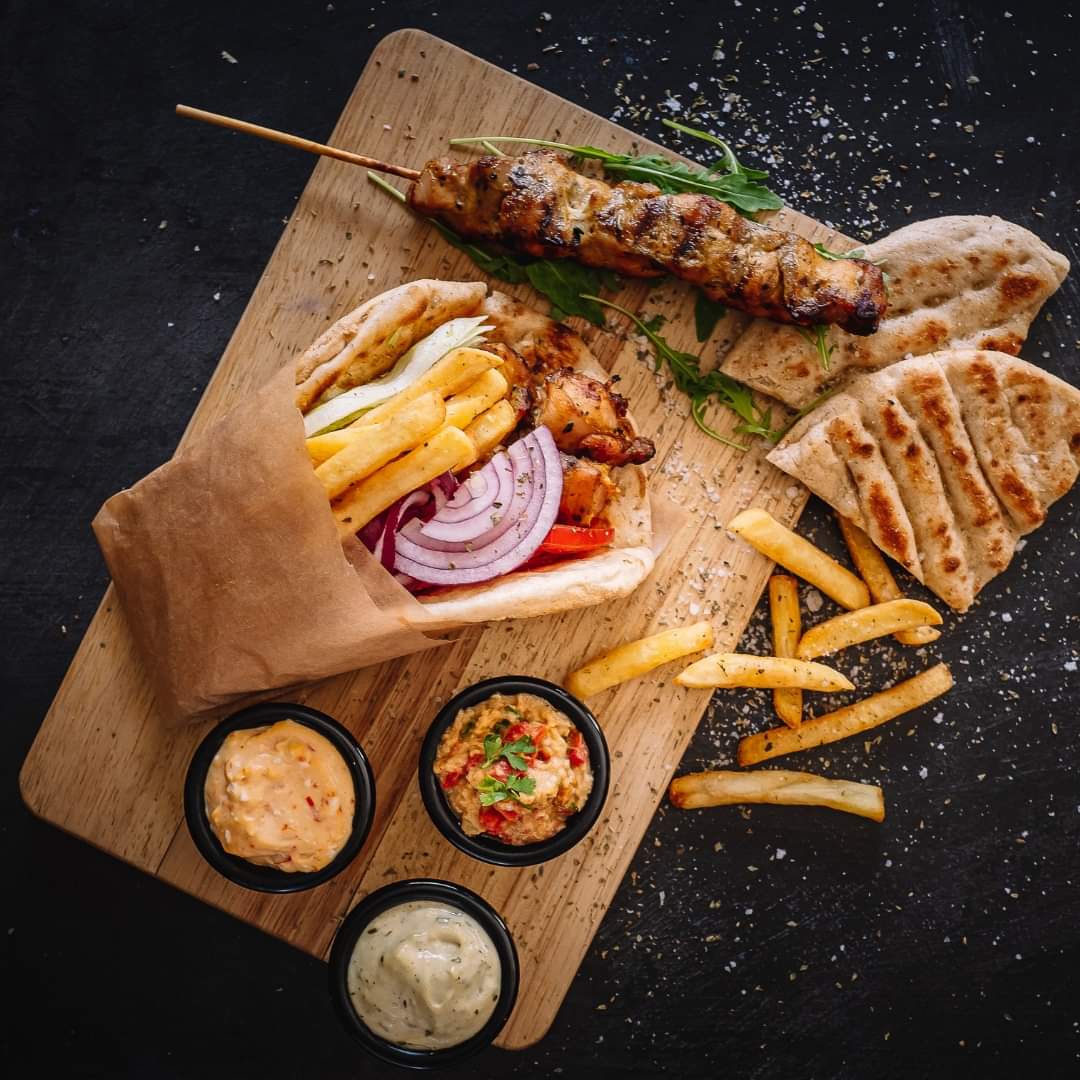 Santorini Gyro — Photos 4